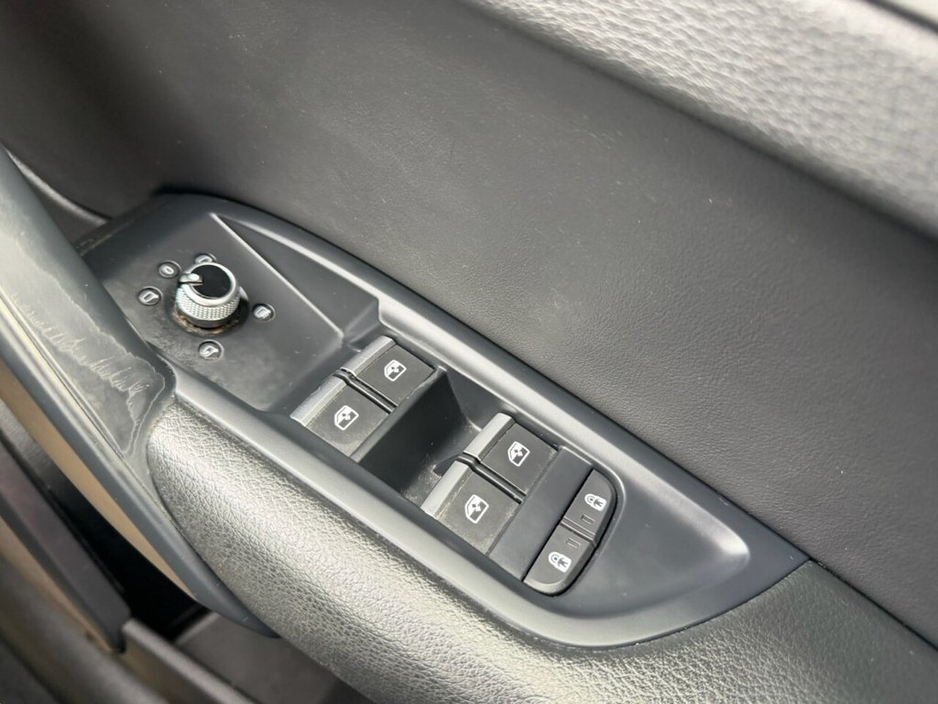 2023 Audi Q5 2L Diesel For Sale Images
