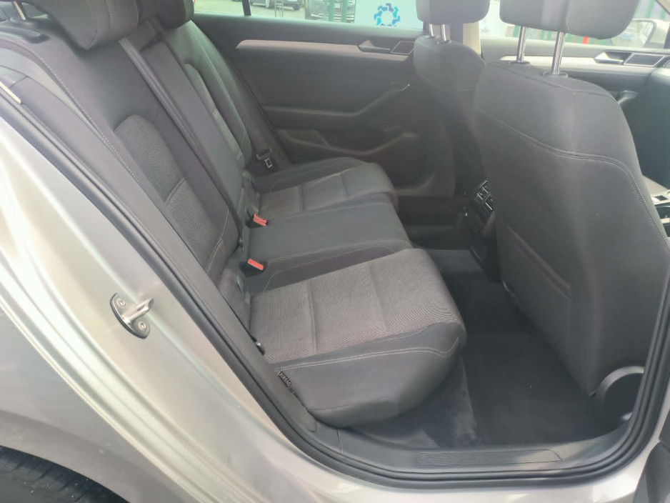 2015 Volkswagen Passat 1.6L Diesel For Sale Images