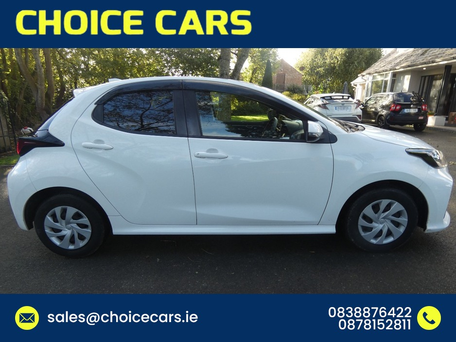 2021 Toyota Yaris 1.5L Hybrid For Sale Images