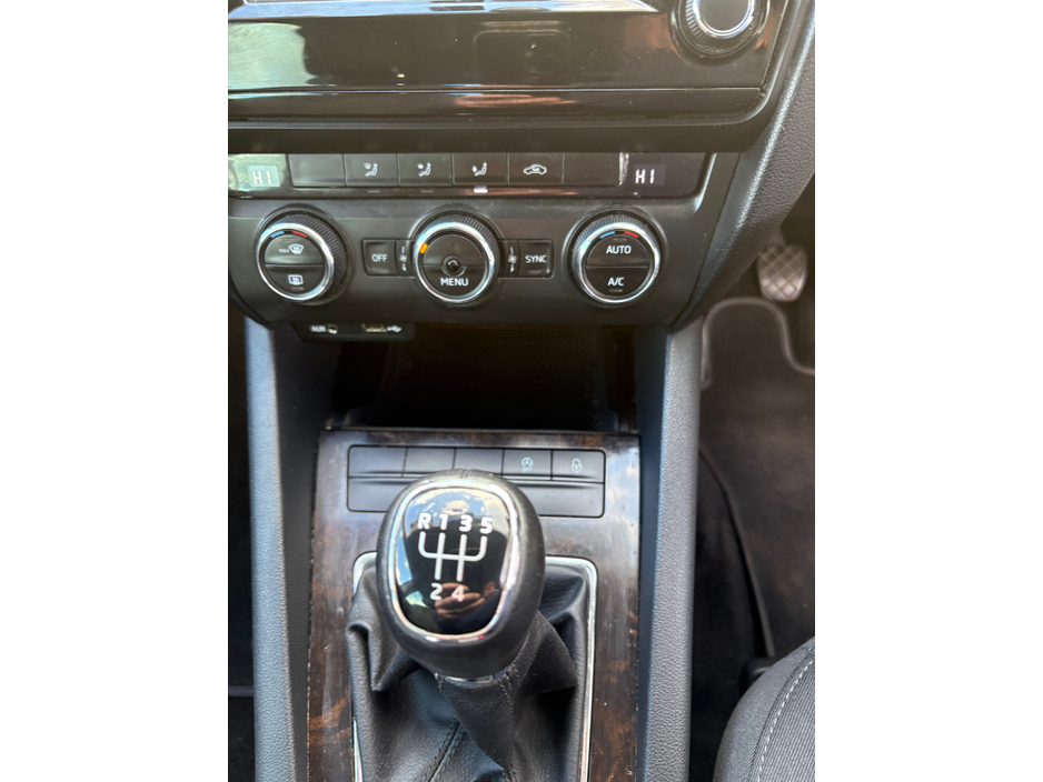 2016 Skoda Octavia 1.6L Diesel For Sale Images