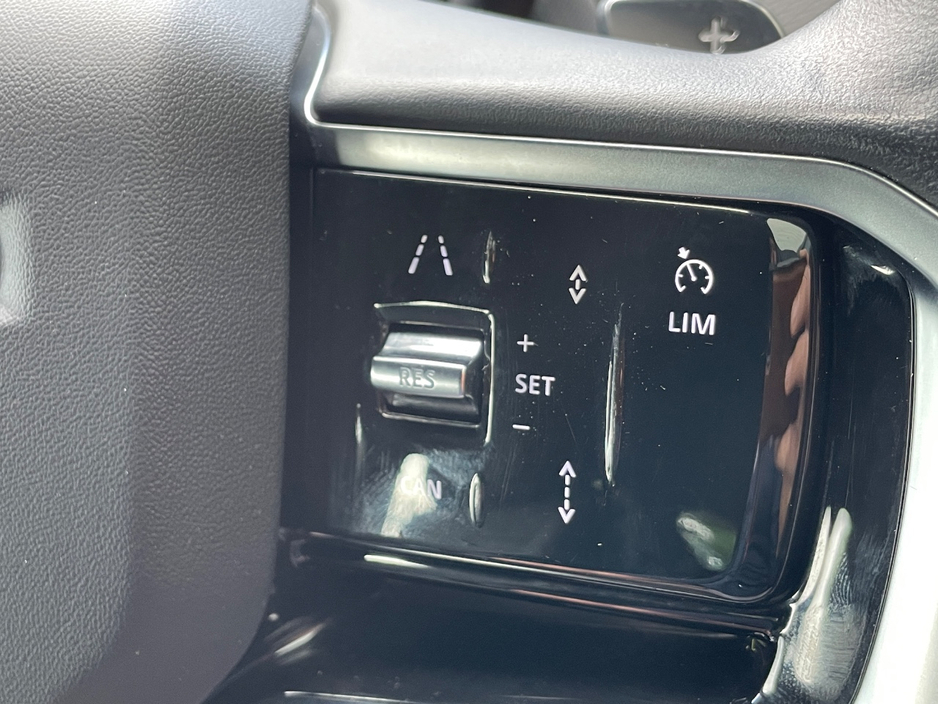 2023 Land Rover Range Rover Evoque 1.5L Hybrid For Sale Images