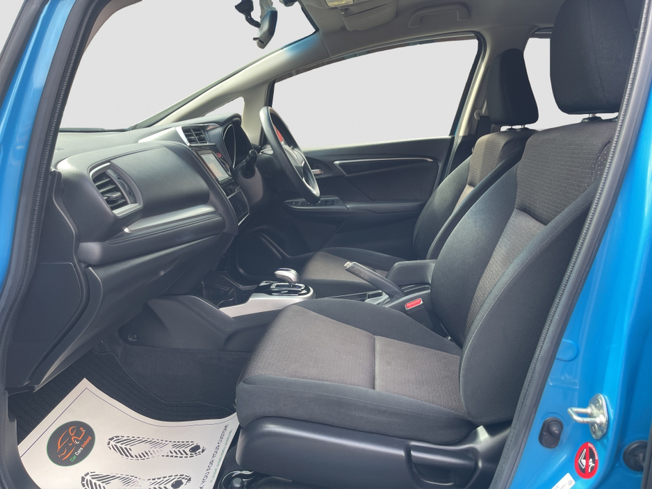 Honda Fit 2015 HONDA FIT 1.5 HYBRID  AUTOMATIC *FINANCE* — thumbnail 19