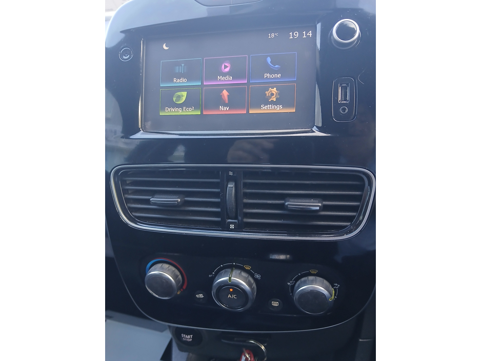 2018 Renault Clio 1.1L Petrol For Sale Images