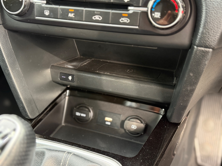 2022 Kia Ceed 1.6L Diesel Hybrid For Sale Images