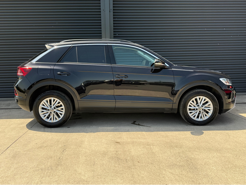 2023 Volkswagen T-Roc 2L Diesel For Sale Images