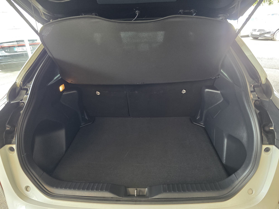 2024 Toyota Yaris 1.5L Petrol Hybrid For Sale Images