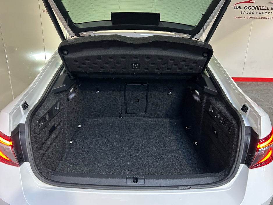 2021 Skoda Superb 2L Diesel For Sale Images