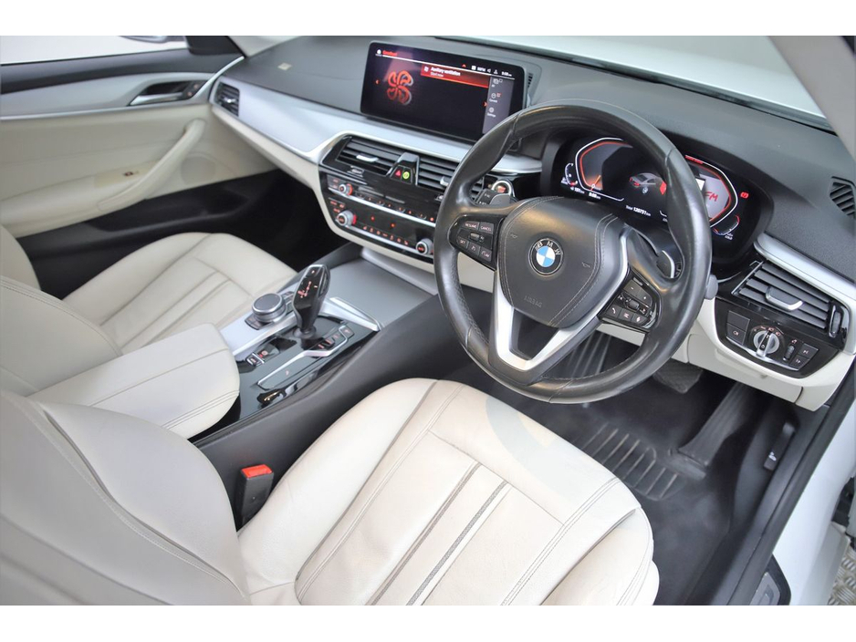 BMW 5 Series 520D SE *BEIGE LEATHER* — thumbnail 13
