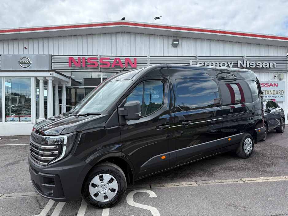 2027 Nissan Interstar 2L Diesel For Sale Images