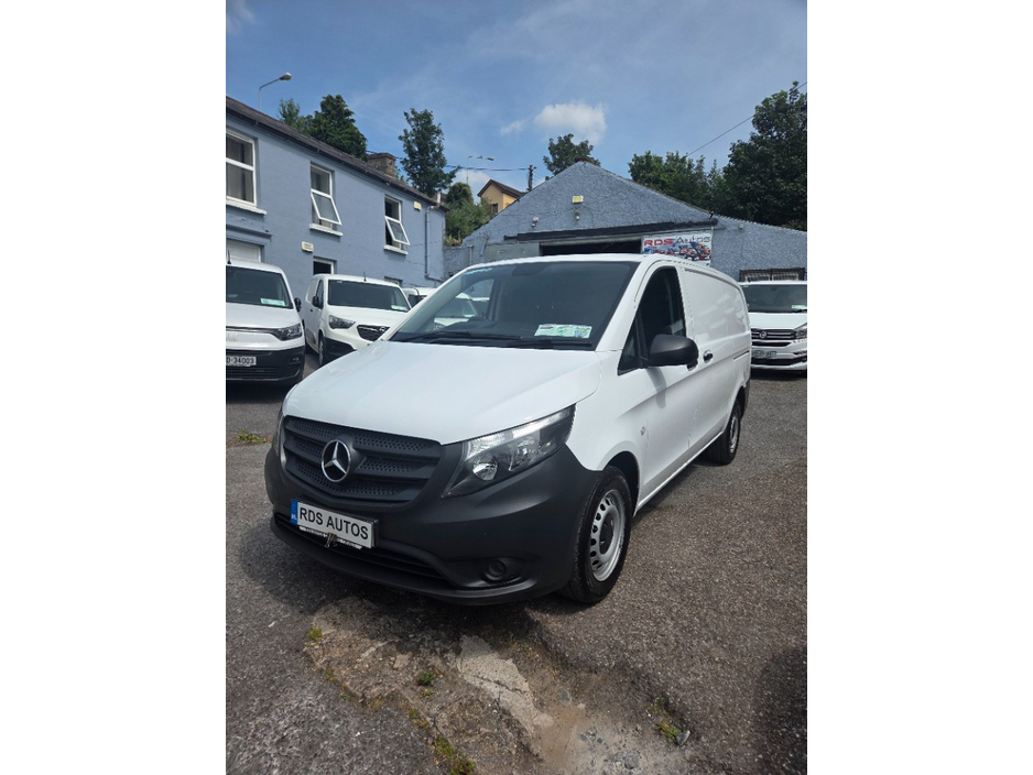 2022 Mercedes-Benz Vito 2L Diesel For Sale Images