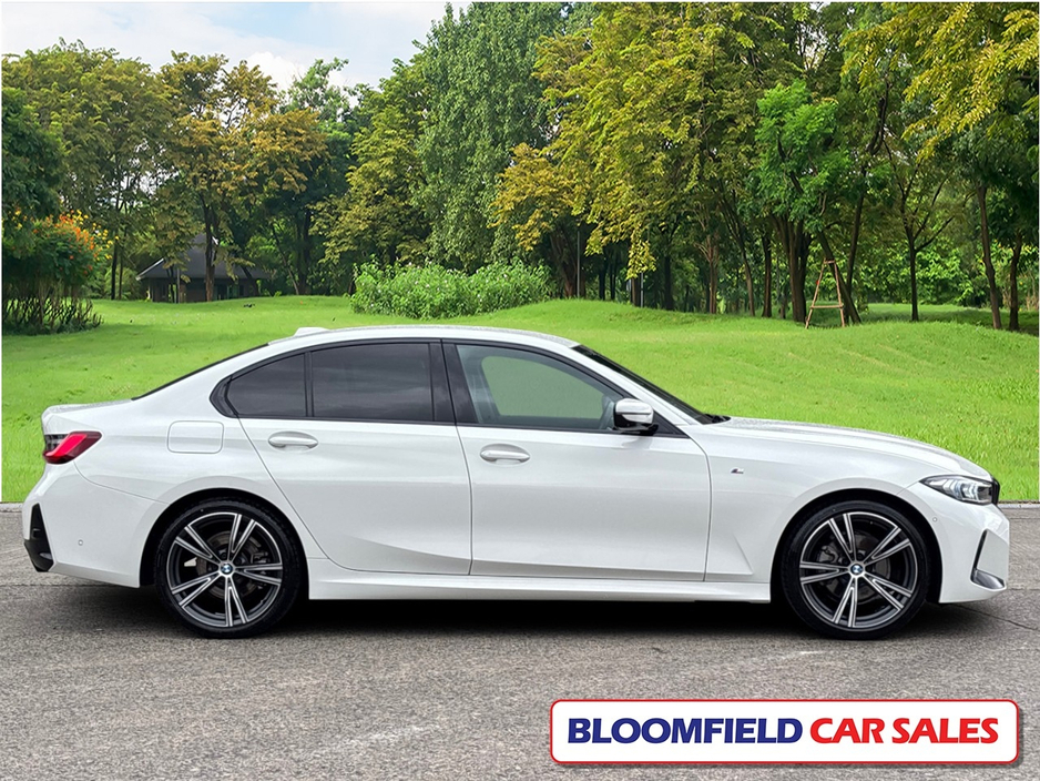BMW 3 Series ** DEPOSIT TAKEN** 320D MSPORT , AUTO // ULTRA LOW MILEAGE — thumbnail 8