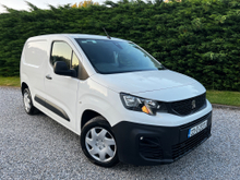 2022 Peugeot Partner 1.5L Diesel For Sale Images