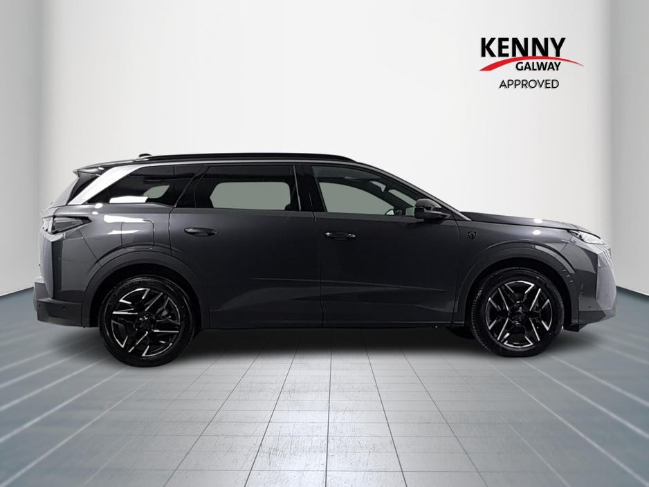2025 Peugeot 5008 1.2L Petrol For Sale Images