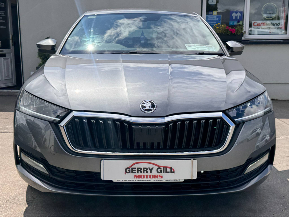 2022 Skoda Octavia 2.0L Diesel For Sale Images