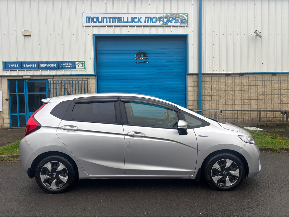 2016 Honda Fit 1.5L Petrol Hybrid For Sale Images