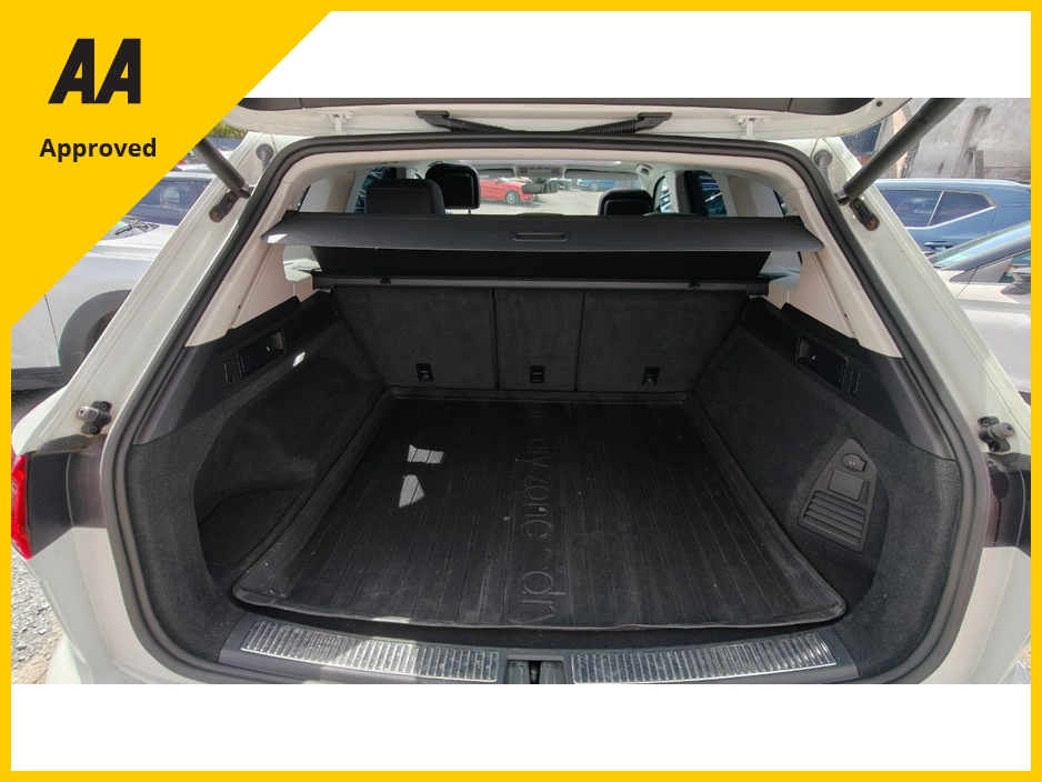 2019 Volkswagen Touareg 3L Diesel For Sale Images