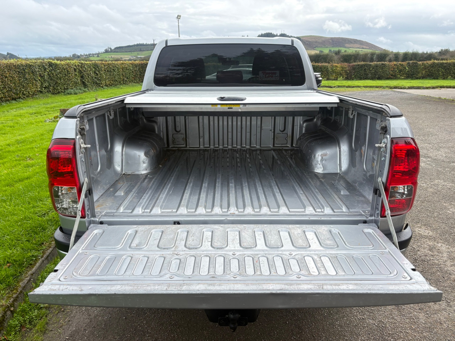 2019 Toyota Hilux 2.4L Diesel For Sale Images