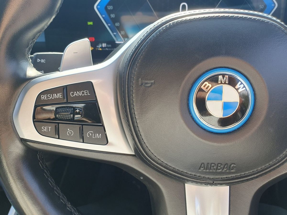 BMW 3 Series 330e M Sport Saloon — thumbnail 17