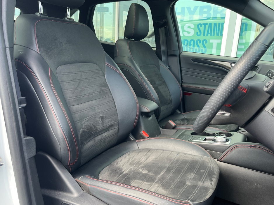 2023 Ford Kuga 2.5L Hybrid For Sale Images