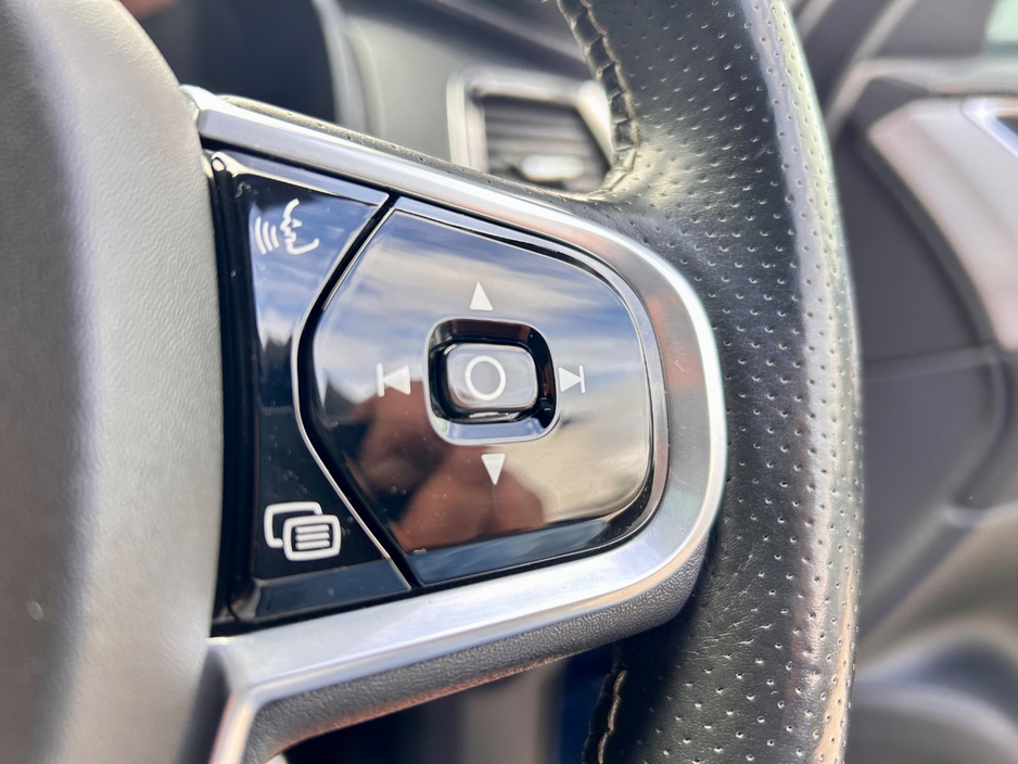 2018 Volvo XC90 2L Petrol Plug-in Hybrid For Sale Images