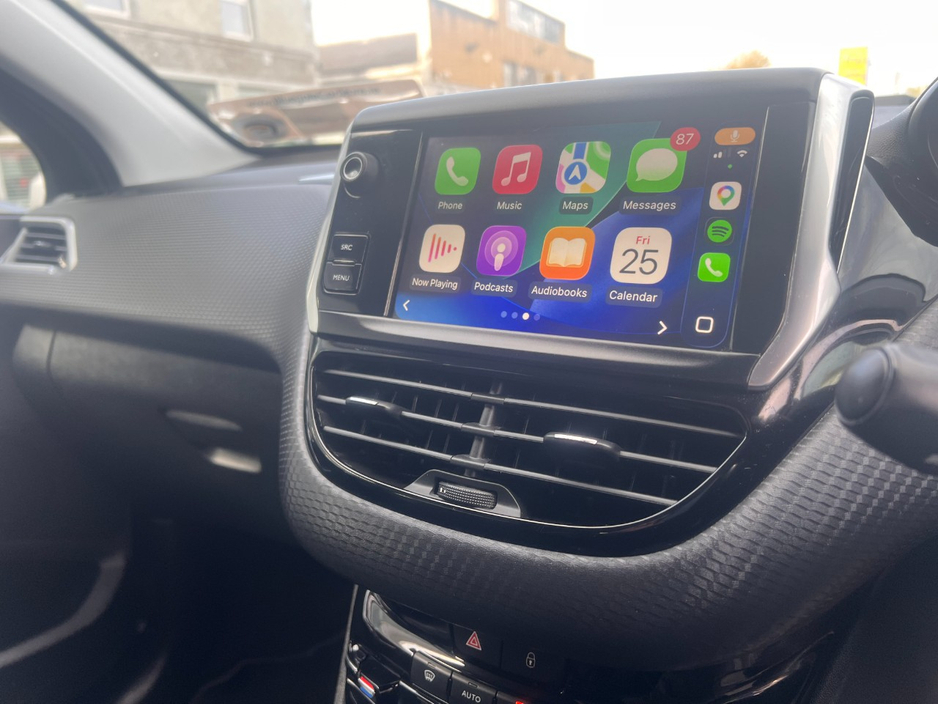 Peugeot 2008 Low Kms High Spec Superb Value ALLURE PREMIUM Manual Petrol www.bolands.ie Est.1955 — thumbnail 16