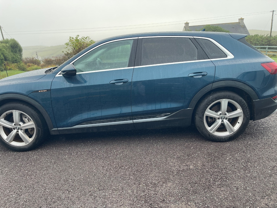 Audi e-tron TECHNIK 50 QUATTRO 5DR AUTO — thumbnail 2