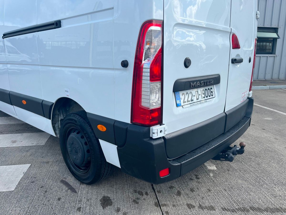 2022 Renault Master 2L Diesel For Sale Images