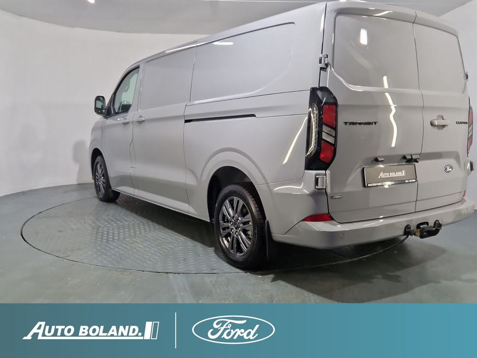 2026 Ford Transit Custom 2.5L Petrol Plug-in Hybrid For Sale Images