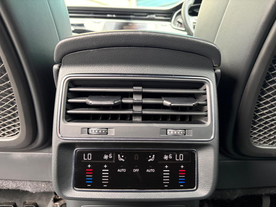 2020 Audi Q7 3L Diesel For Sale Images