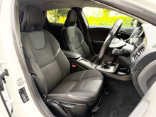 2014 Volvo V40 2L Diesel For Sale Images