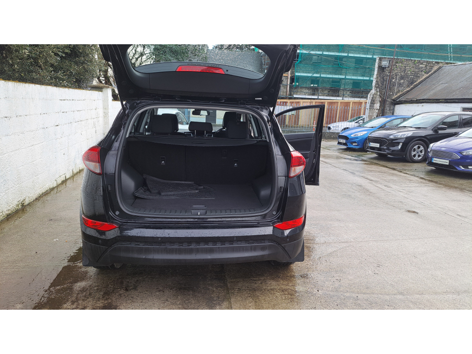 2017 Hyundai Tucson 1.7L Diesel For Sale Images