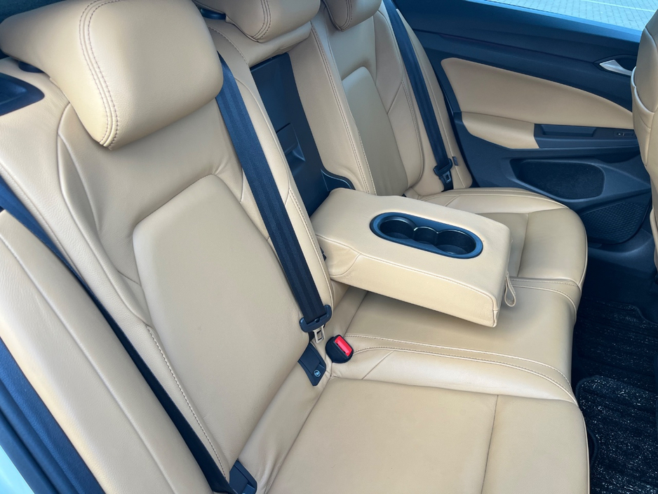 2021 Volkswagen Golf 1.5L Petrol For Sale Images