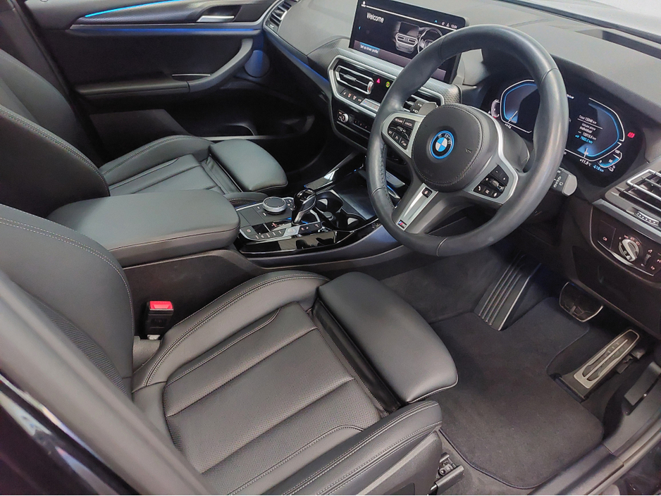 2024 BMW X3 2L Petrol Plug-in Hybrid For Sale Images