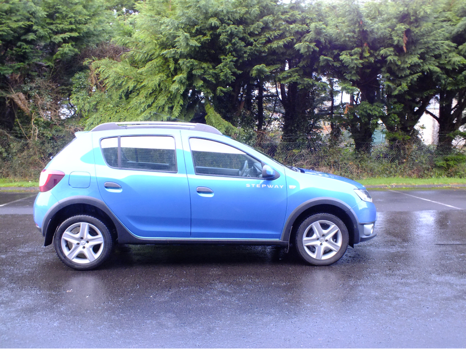 2016 Dacia Sandero 1.5L Diesel For Sale Images