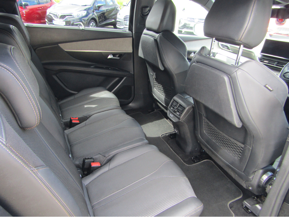 2022 Peugeot 5008 1.5L Diesel For Sale Images