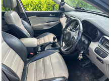2016 Kia Sorento 2.2L Diesel For Sale Images