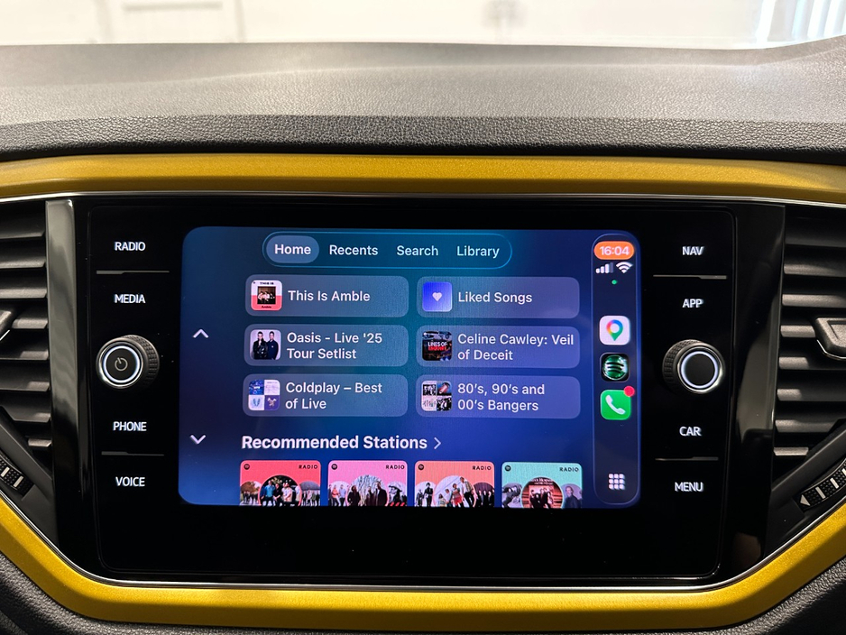 2021 Volkswagen T-Roc 2L Diesel For Sale Images
