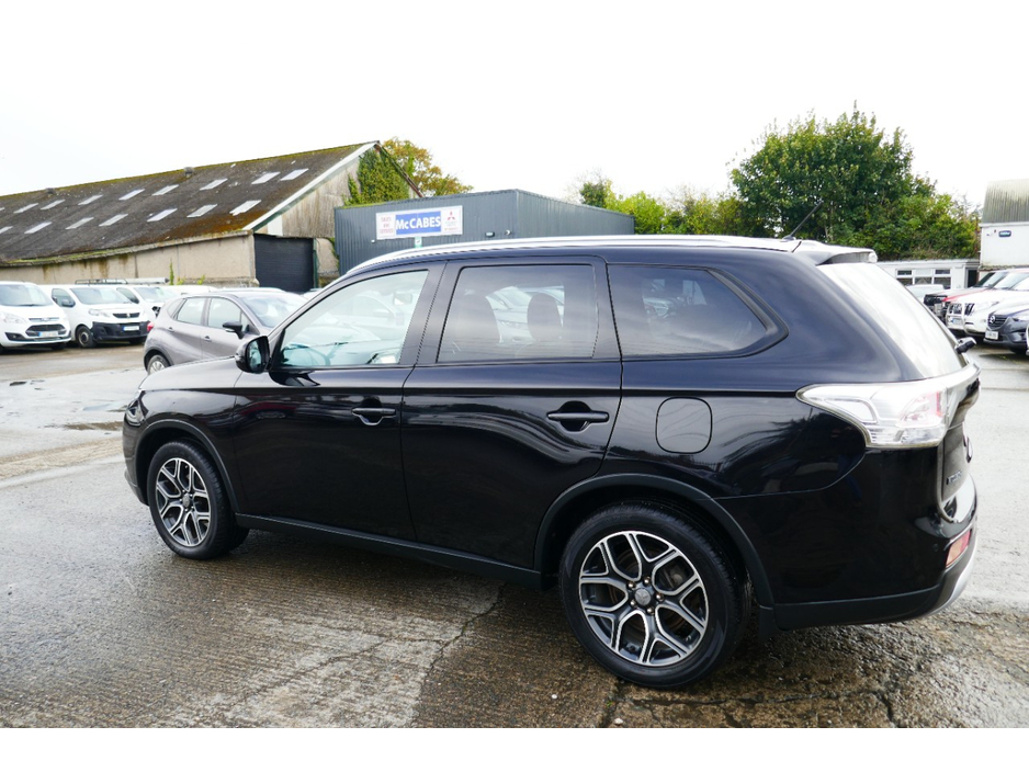 2015 Mitsubishi Outlander 2.3L Diesel For Sale Images