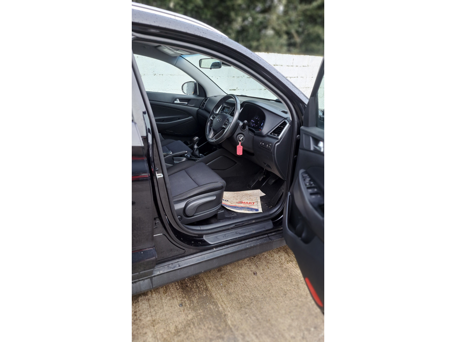2017 Hyundai Tucson 1.7L Diesel For Sale Images