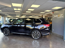 2017 Mitsubishi Outlander 2L Petrol Plug-in Hybrid For Sale Images