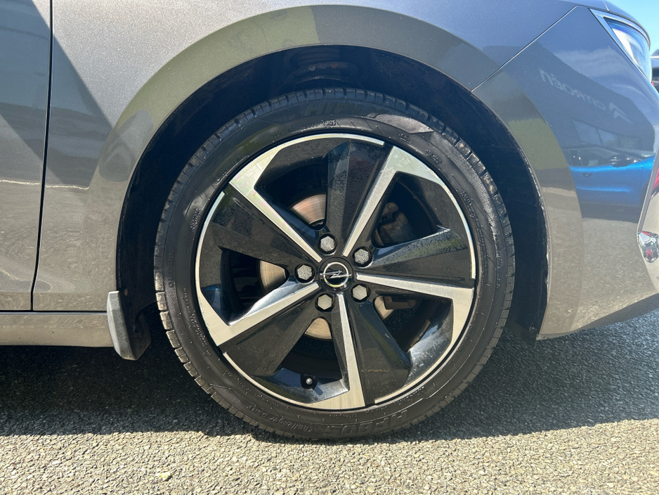 2023 Opel Astra 1.2L Petrol For Sale Images