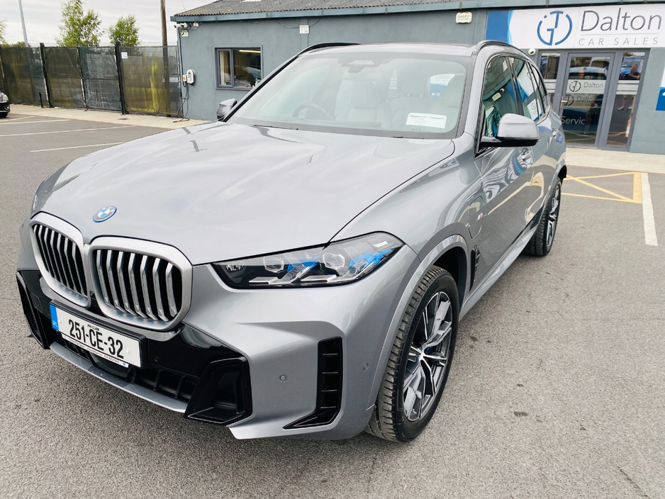 2025 BMW X5 For Sale Images