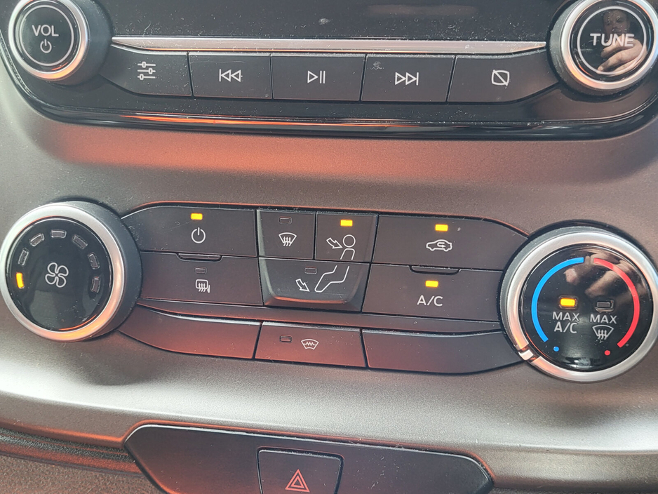 2022 Ford Transit Custom 2L Diesel For Sale Images