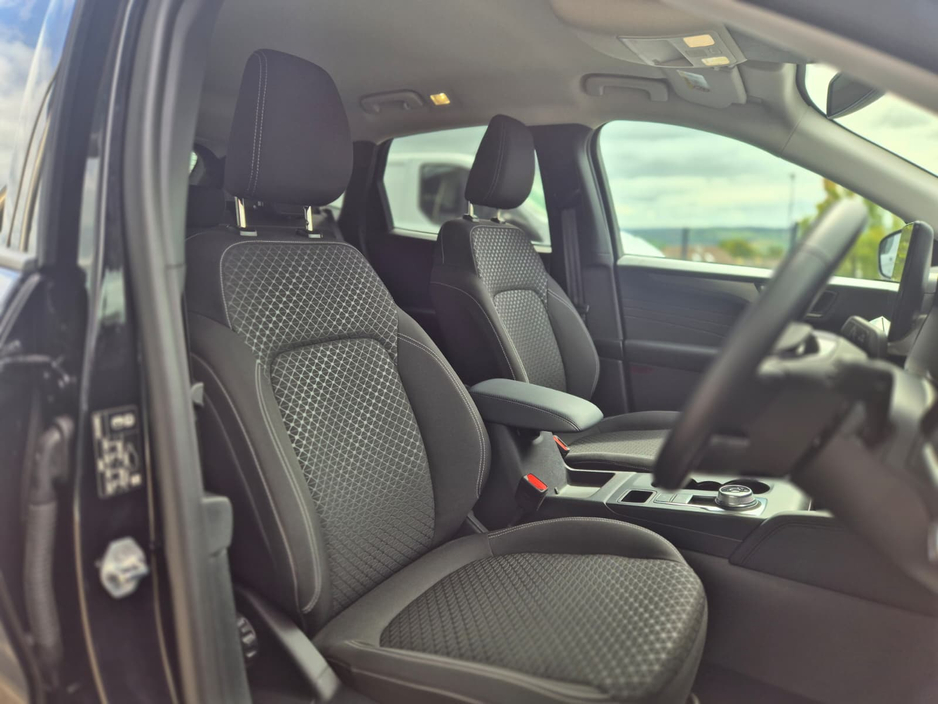 2025 Ford Kuga 2.5L Petrol Hybrid For Sale Images