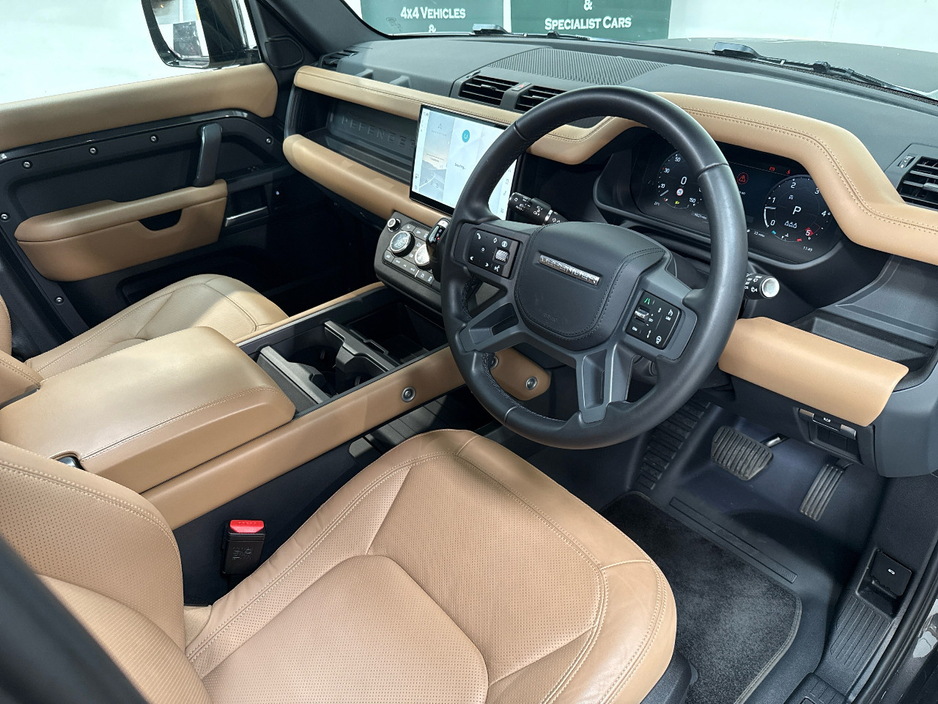 2026 Land Rover Defender 3L Diesel For Sale Images