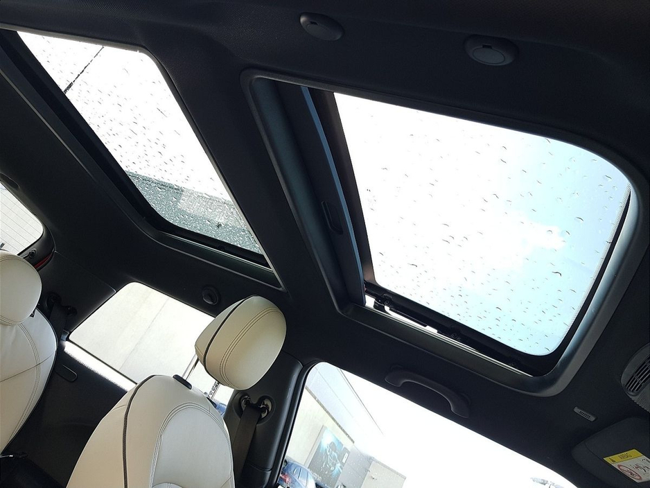 2023 MINI Hatch 0L Electric For Sale Images