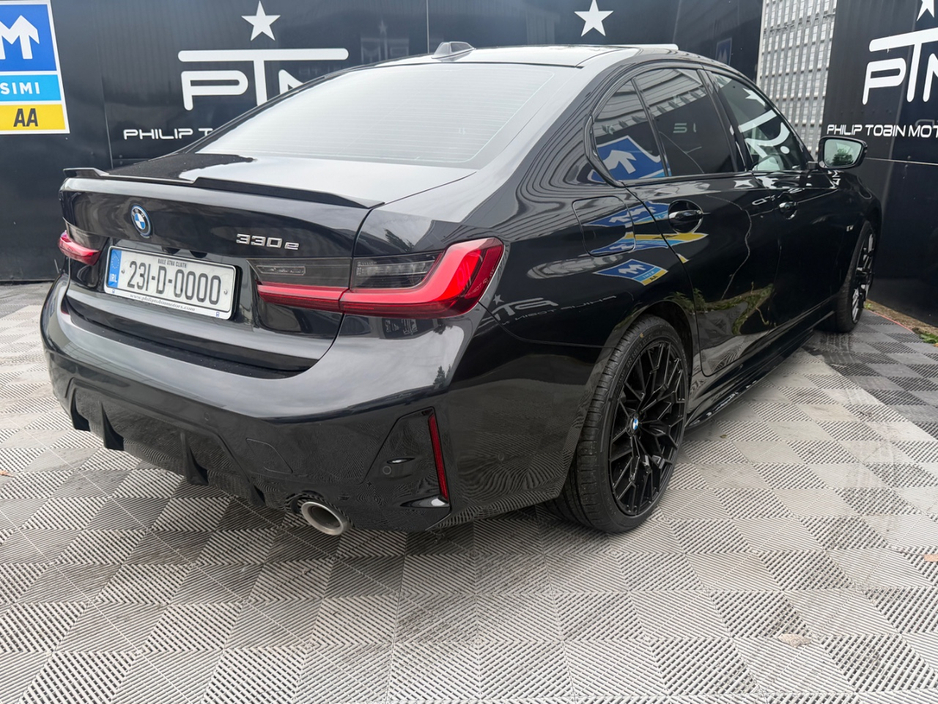 BMW 3 Series M SPORT AUTO — thumbnail 9