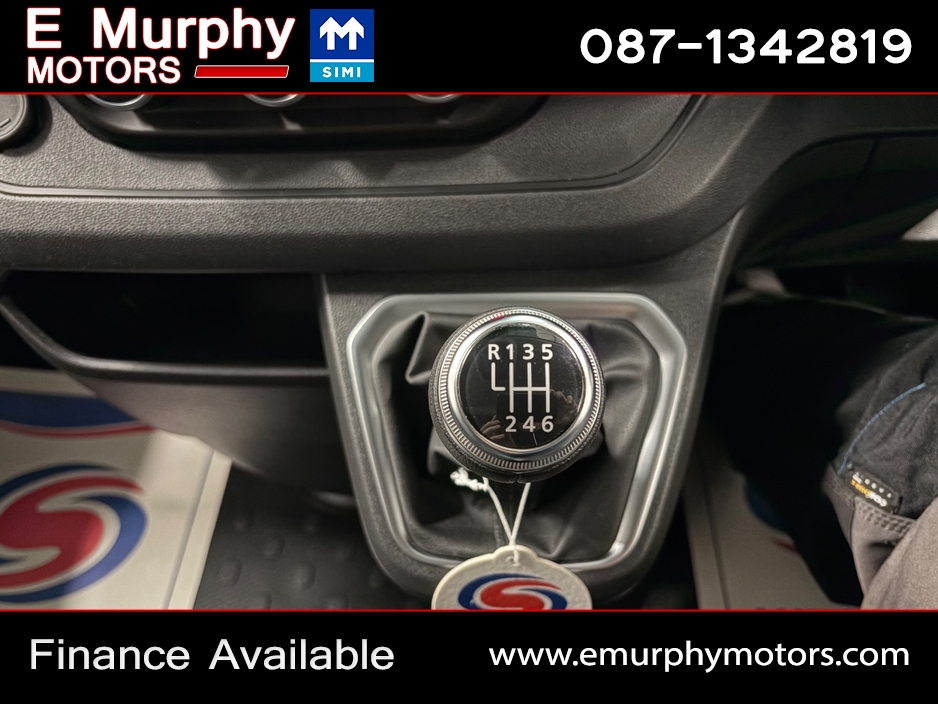 2023 Renault Trafic 2L Diesel For Sale Images