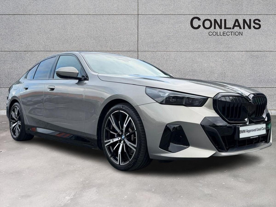 2026 BMW 5 Series 2L Petrol Plug-in Hybrid For Sale Images
