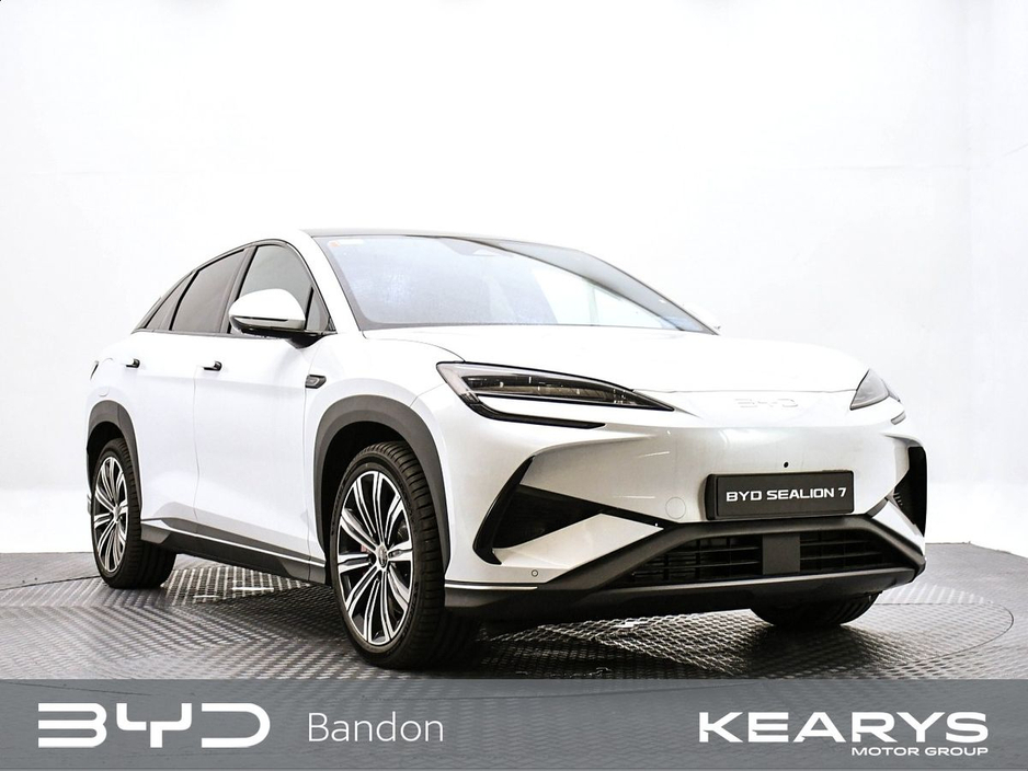 BYD Sealion 7
